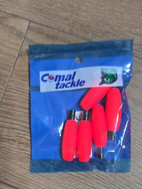 Neon Orange Comal Cigar Float Pegs (5 per Pkg) 6 PACKAGES PER ORDER = 30 Pegs!!!